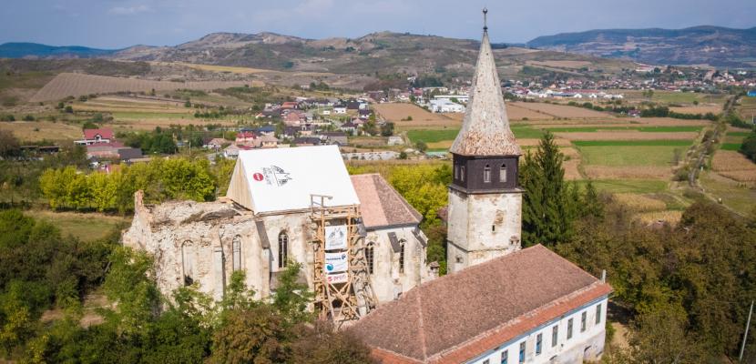Intervention to secure the fortified church in Vermes village (Bistrita-Nasaud county), Ambulance for Monuments Bistrita-Nasaud The fortified church in Vermes vilage (Bistrita-Nasaud county)