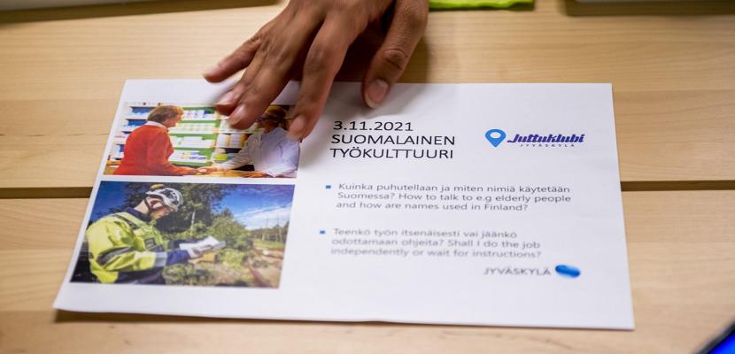 Juttuklubi A paper handout showing one of the Juttuklubi's discussion topics