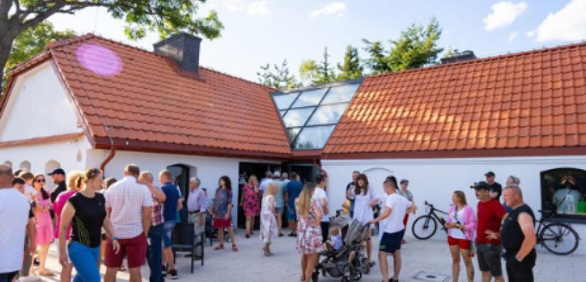 Development of the former monastery Brewery in Węgrów for new service and catering functions. The primary objective is revitalising the urban space, creating economic opportunities, and enhancing social integration.