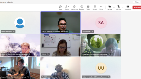 Participants from various partner organizations attending an online workshop on project expense reporting, organized by BSC Kranj. Screenshot of an online meeting featuring multiple participants from different organizations discussing project matters. The participants are shown either on video or represented by initials, with some appearing in separate windows.