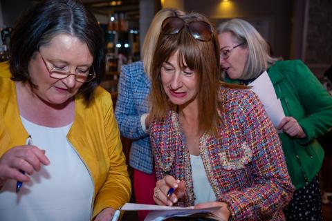 Women networking Women networking