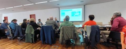 Murcia stakeholder meeting 2 People together in a session