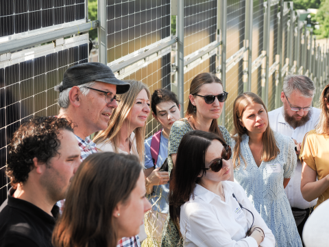BiodIvErSe consortium learnig more about the agri-pv site in Dirmingen