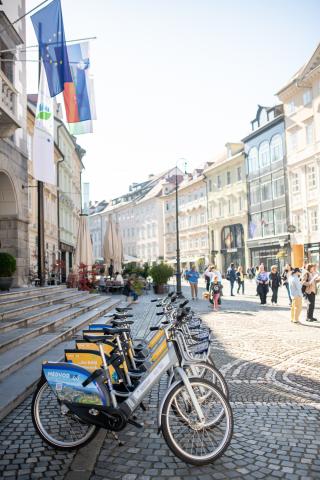 The establishment of a regional e-bike system in the Ljubljana Urban Region The establishment of a regional e-bike system in the Ljubljana Urban Region