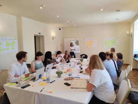 Sharing of knowledge at the KARMA meeting in Szombathely. Sharing of knowledge at the KARMA meeting in Szombathely.