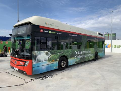 The first Fuel Cell standard Hydrogen bus from TMB in Barcelona