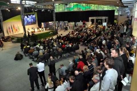 An international fair was organized for local business owners and craftsmen from Slovenia and Germany, offering a platform for growth, learning, and networking. It was also attended by Slovene prime minister and president of the Slovene-German chamber of commerce