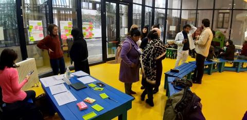 Migrants in workshop
