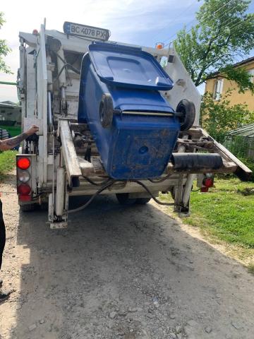 Separate collection of waste in private buildings