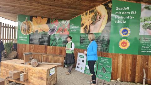 Explaining the traditional method of Styrian Pumpkin Seed Oil production Explaining the traditional method of Styrian Pumpkin Seed Oil production