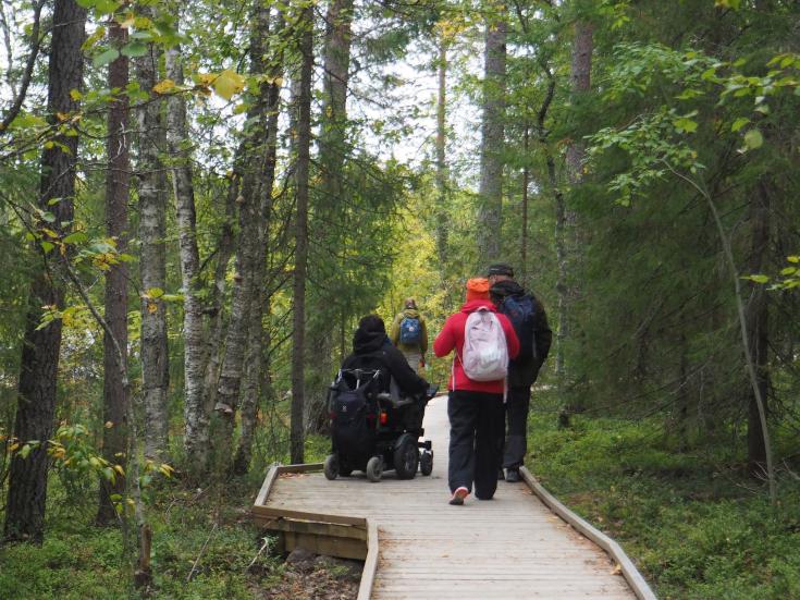 Accessible Nature Trails in the Arctic Circle Hiking Area
