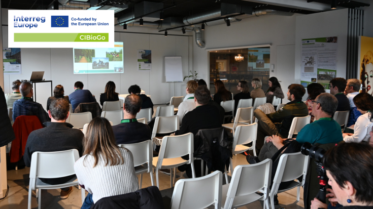 Cibiogo - 1° Peer review visit People, chairs, posters