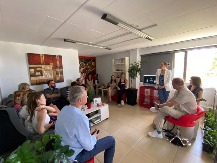 The group of partners from the WeSTEMEU Project visited Think Digital and P-Consulting, two reference companies in Patras. The group of partners from the WeSTEMEU Project visited Think Digital and P-Consulting, two reference companies in Patras.