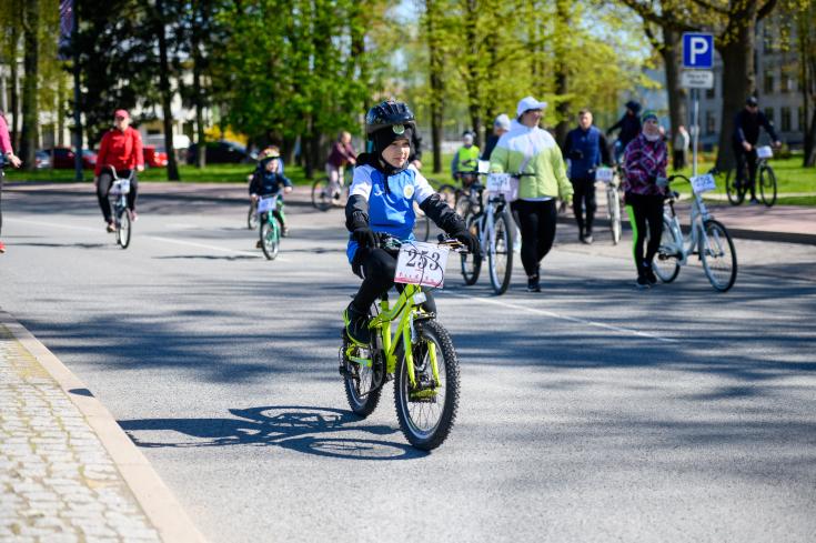 Latvia study visit a child going on a bike in latvia