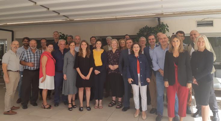 Group picture of participants of the andalusian peer review