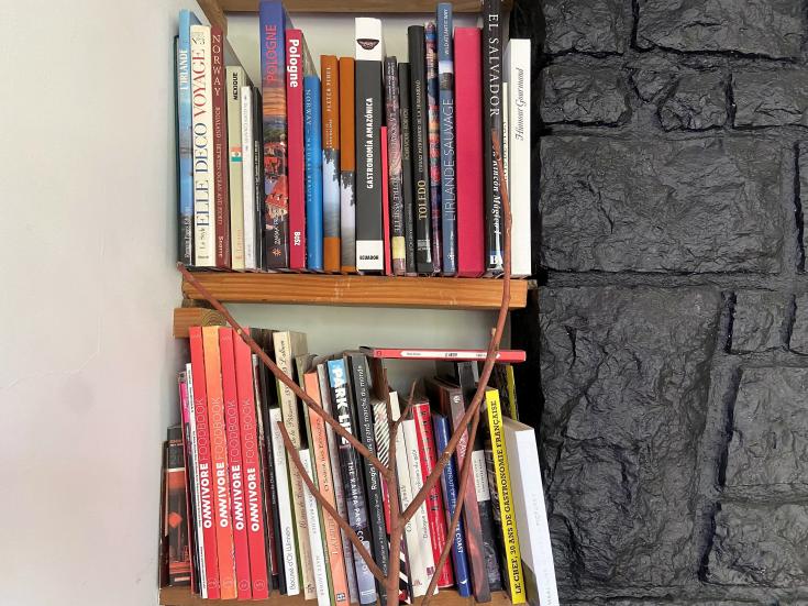 Books on a bookshelf Books on a bookshelf
