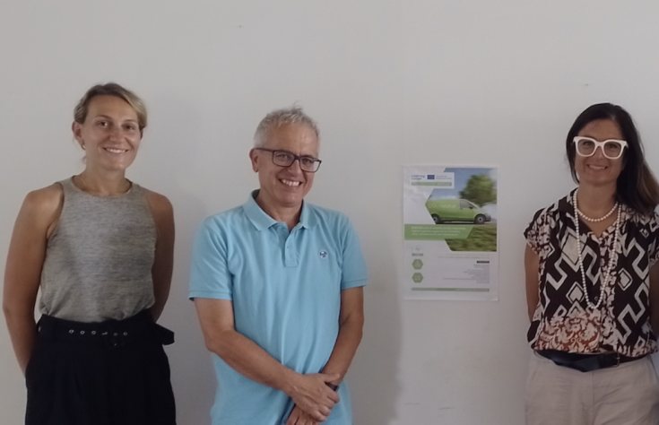 From left: Melania Braghin, Carlo Michelacci, Roberta Frisoni, Councillor of Urban Planning and Mobility of the Municipality of Rimini From left: Melania Braghin, Carlo Michelacci, Roberta Frisoni, Councillor of Urban Planning and Mobility of the Municipality of Rimini