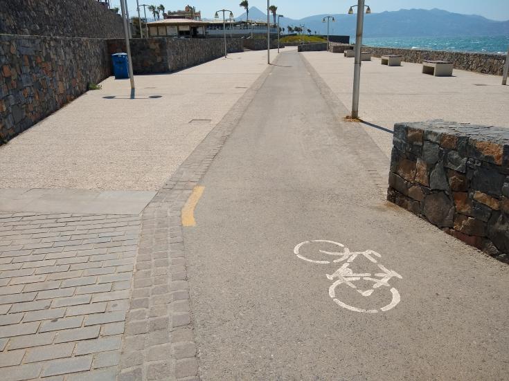 Cycle lane next to the coast