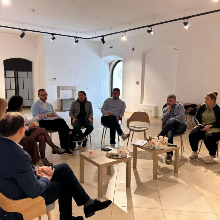 On this picture, you can see the local partners during a meeting.