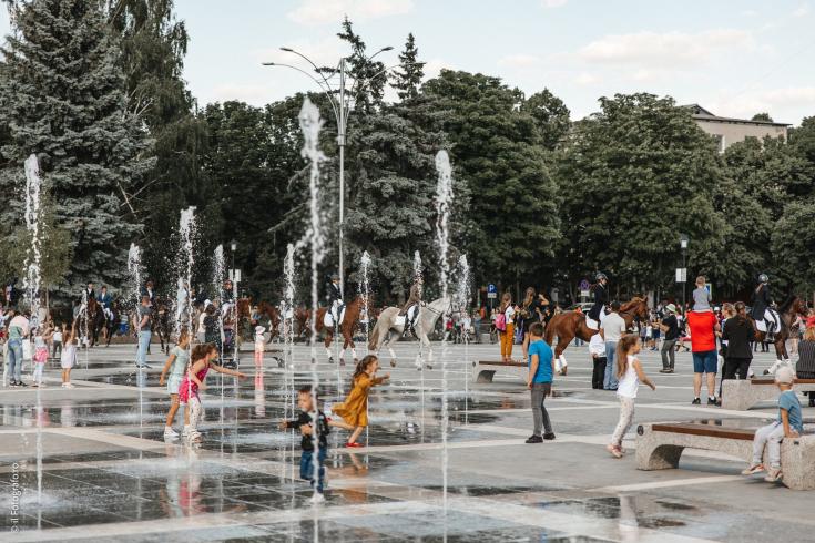 Ungheni City is a lively city in the central-western part of the Republic of Moldova. Children playing in a park in Ungheni City, Moldova.