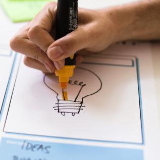 Drawing an idea Drawing an idea