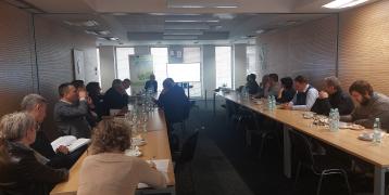 Stakeholders around a table to discuss about REC4EU 