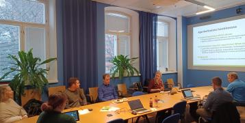 Finland stakeholder group meeting talking about Good Practices