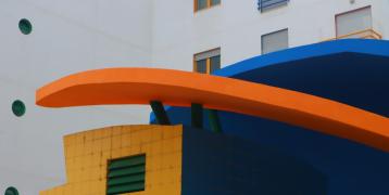 Colorful building COPR Isaure Suplisson Colorful building COPR Isaure Suplisson