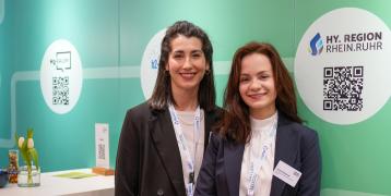 Project managers from DBI's Hydrogen and Sustainbility Hub at the E-World conference 