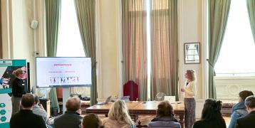 Presentation at the "Diversity and Gender Diversity in Access to Digital Tools" conference.