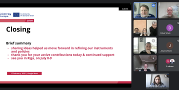 Print screen of the meeting online. Presentation slide with the SIRM project logo, on the right you can see the participants of the meeting.