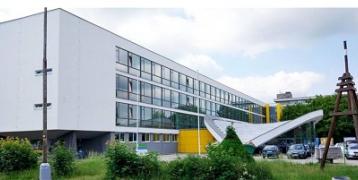 Deep renovation of secondary school in Trenčín