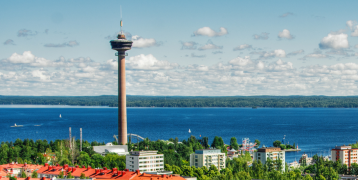 buidings, parks, sea, clouds