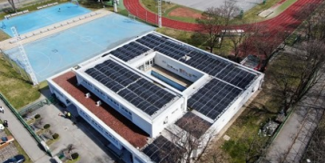 Photovoltaic power plant and a green roof 