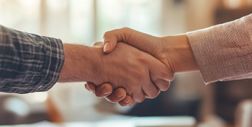 interregeurope_2_person_shaking_hands_to_sign_a_job_contract__433e23b2-1828-4a0f-9649-cdc25b2107a2_0.png